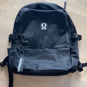 Lululemon New Crew Backpack Black 22L | White Logo